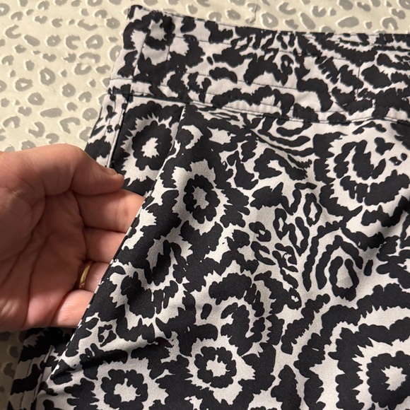 Ripskirt Hawaii black and grey  Patterned High Low Skirt - Picture 9 of 9